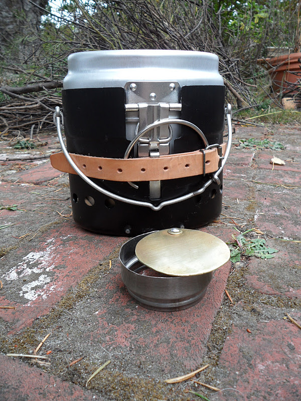 Four Bees Swedish M/40 Mess Kit, Simmer Ring for SveaTrangia Alcohol