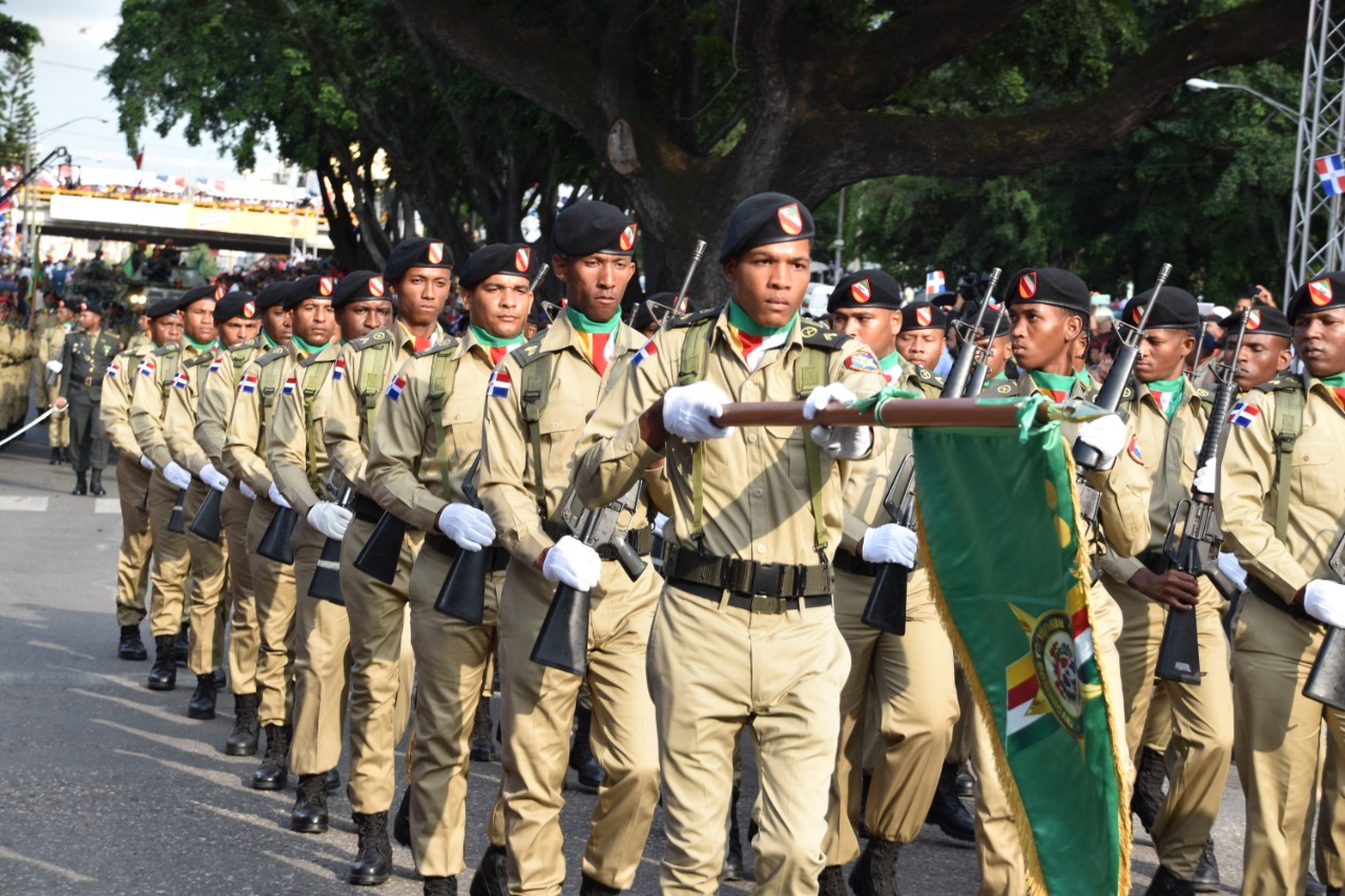 Ministerio de defensa Dominicano invita al desfile Militar del 27 de