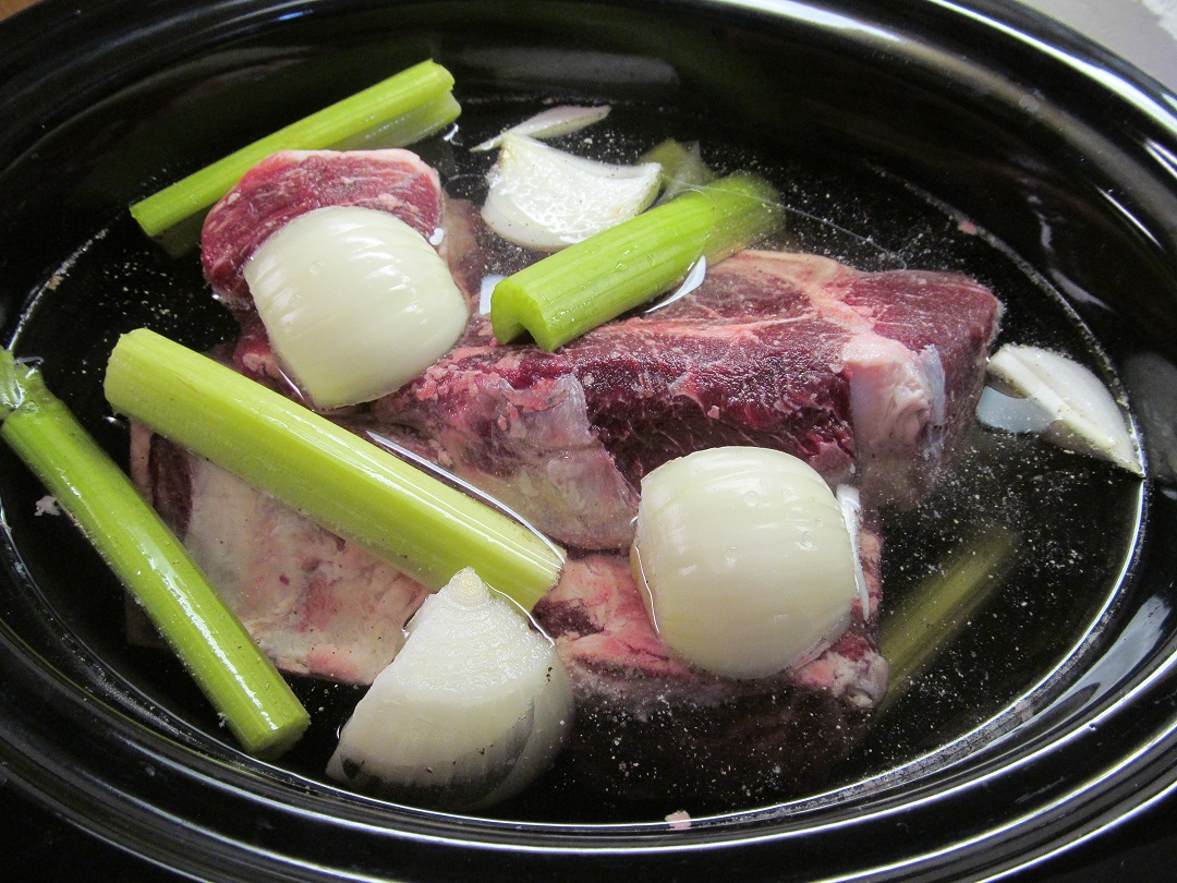 LL Farm Homemade Beef Broth