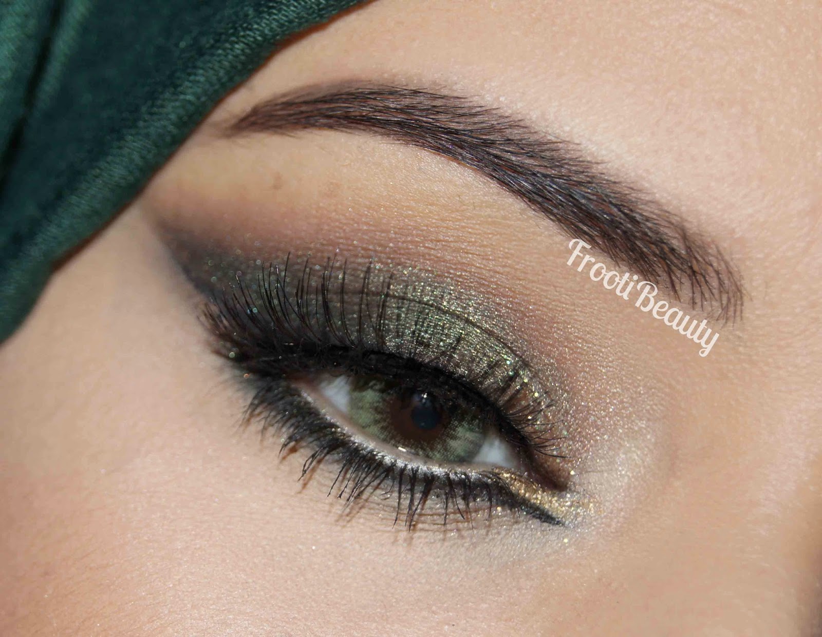 SAFIYAH TASNEEM : Dramatic Green Arabic Makeup Look Collab with Shazia