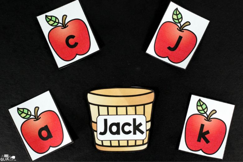 apple name building activity