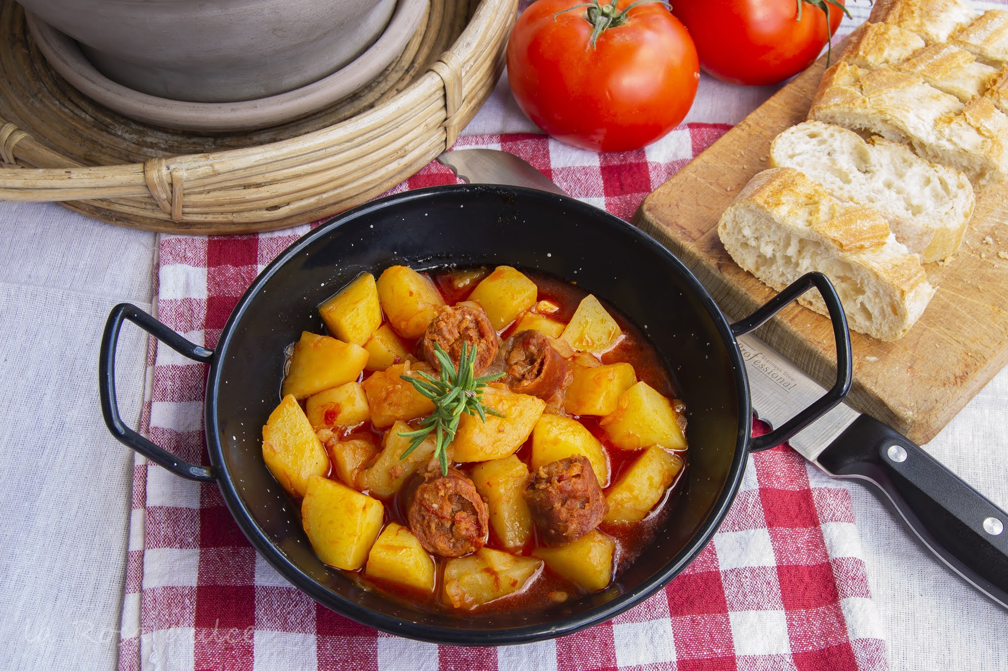 Patatas a la riojana - La Rosa dulce
