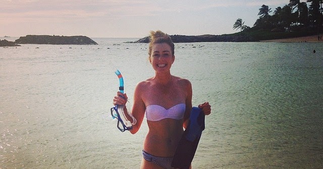 Prettiest as ever with her stunning physique, Paula Creamer look more bette...