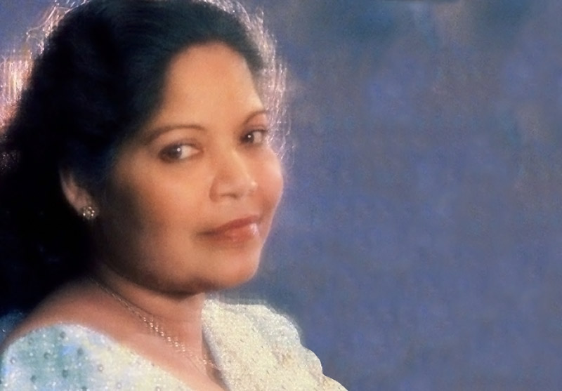 රජ මැදුරක මාලනී බුලත්සිංහල Raja Maduraka Malani Bulathsinhala