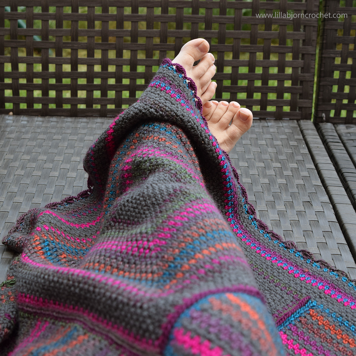 Around the World Blanket FREE crochet pattern LillaBjörn's Crochet