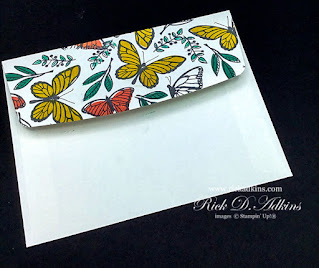 Learn 7 ways to dress up your envelopes in a not so naked way.  Click here to learn more!