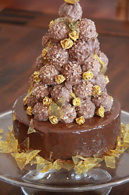 Χριστουγεννιάτικα δέντρα στο τραπέζι