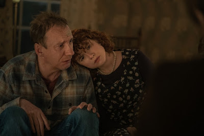 Im Thinking Of Ending Things Jessie Buckley David Thewlis Image 1