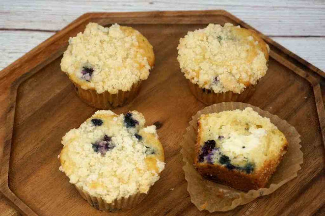 Blueberry Muffins With Cream Cheese Filling