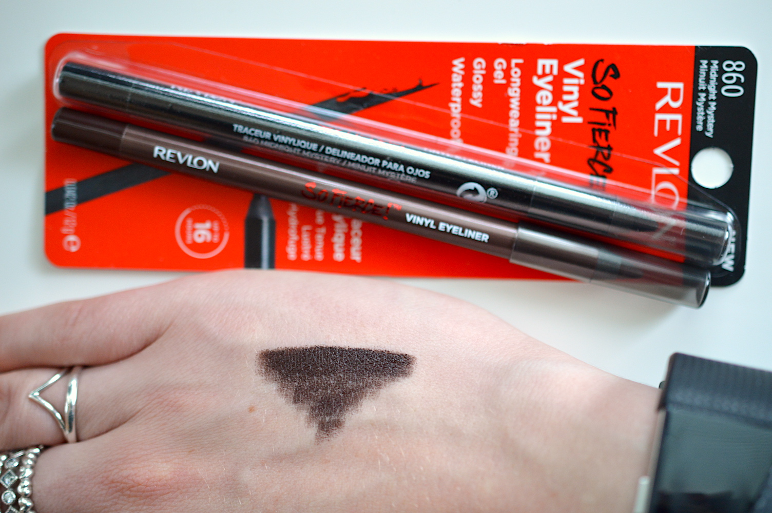 REVLON So Fierce Vinyl Eyeliner Review