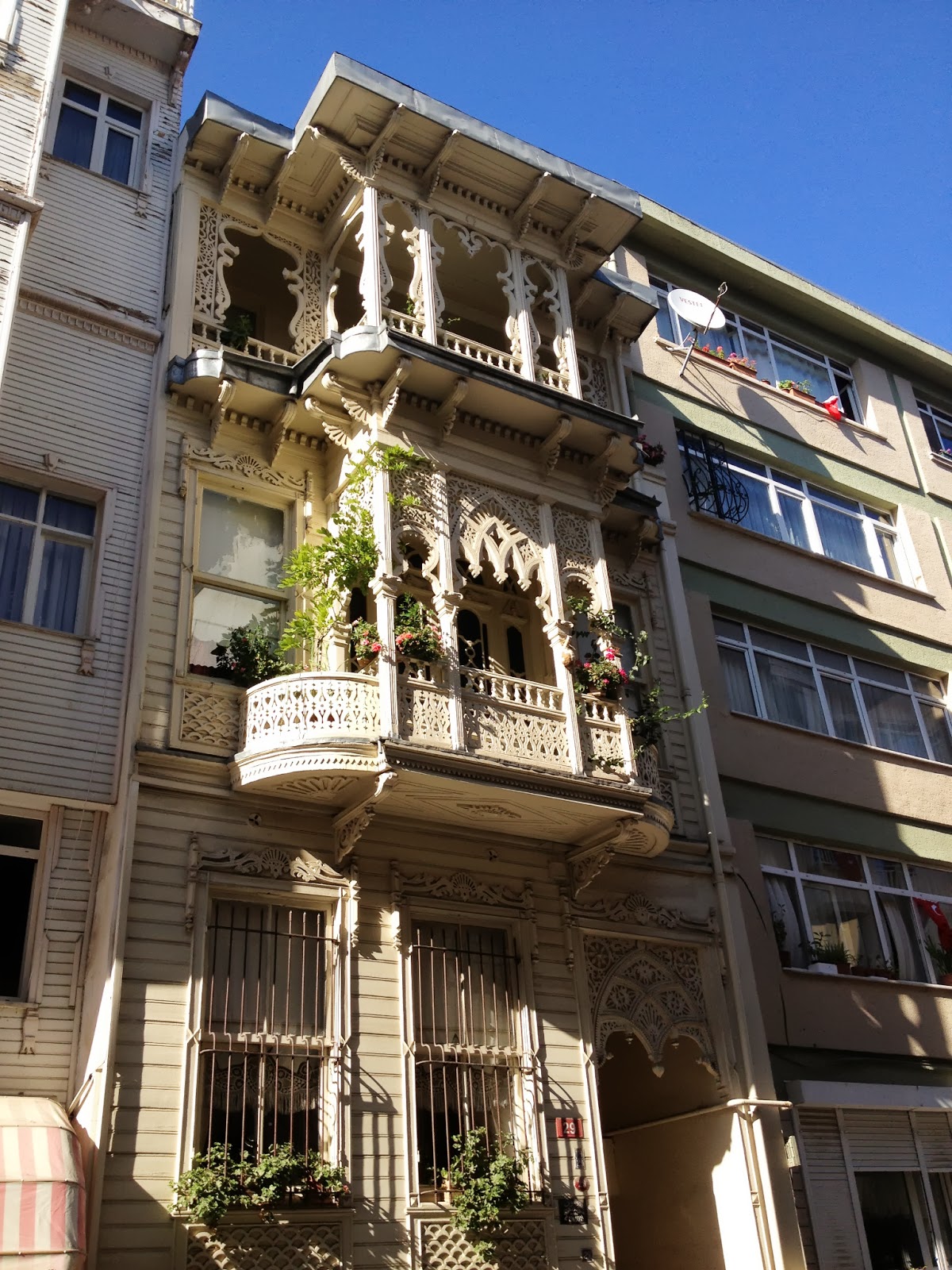 Crazy Little World Of Mine: Istanbul Recap #4