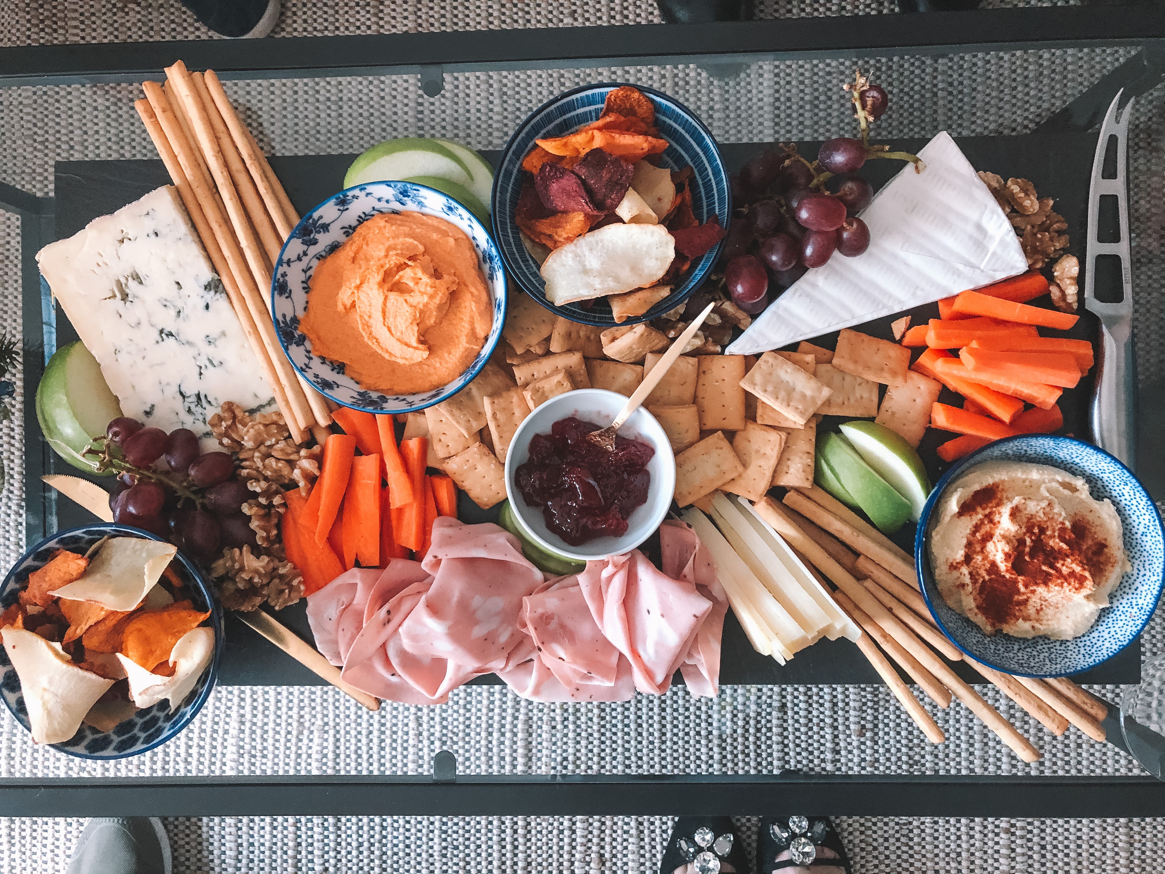 LA TABLA DE APERITIVOS PERFECTA THE PERFECT CHARCUTERIE BOARD