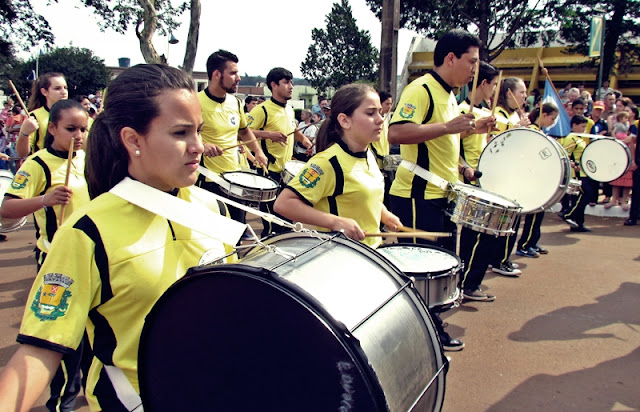 Roncador: Desfile Cívico comemora a Independência do Brasil
