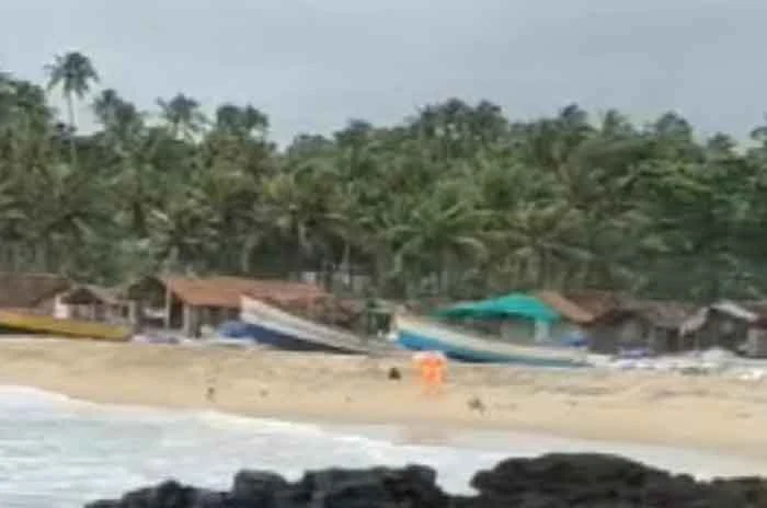 Thiruvananthapuram, News, Kerala, Missing, Dead Body, Students, Body of one of missing at sea found