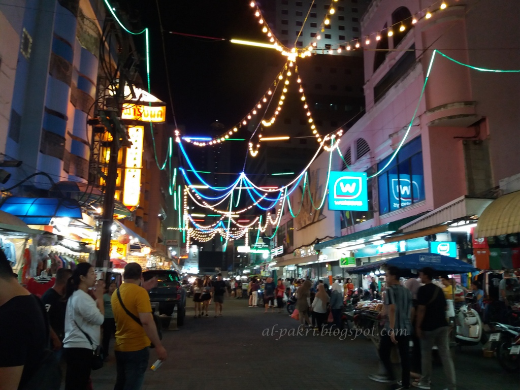 orangbukit Hat Yai Night market Lee Gardens Plaza