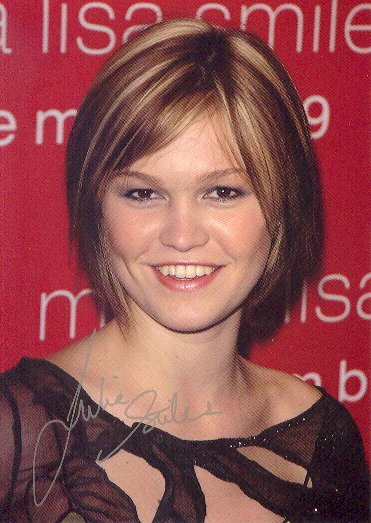 Julia Stiles Hairstyles Wallpapers and Images