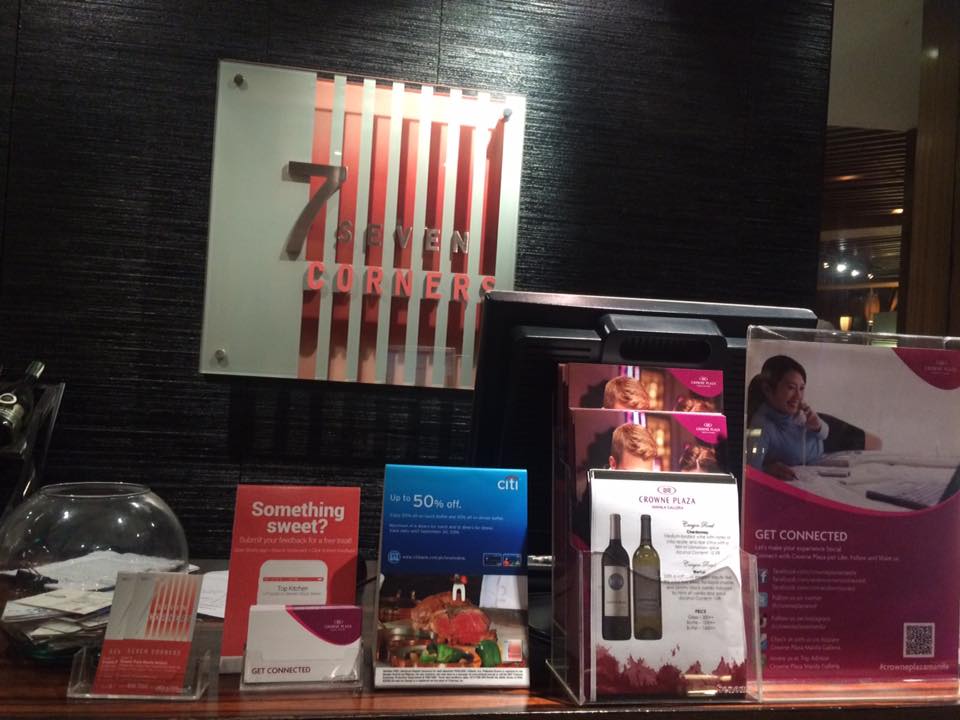 Seven Corners Buffet Restaurant Crowne Plaza Manila It's Me, Gracee