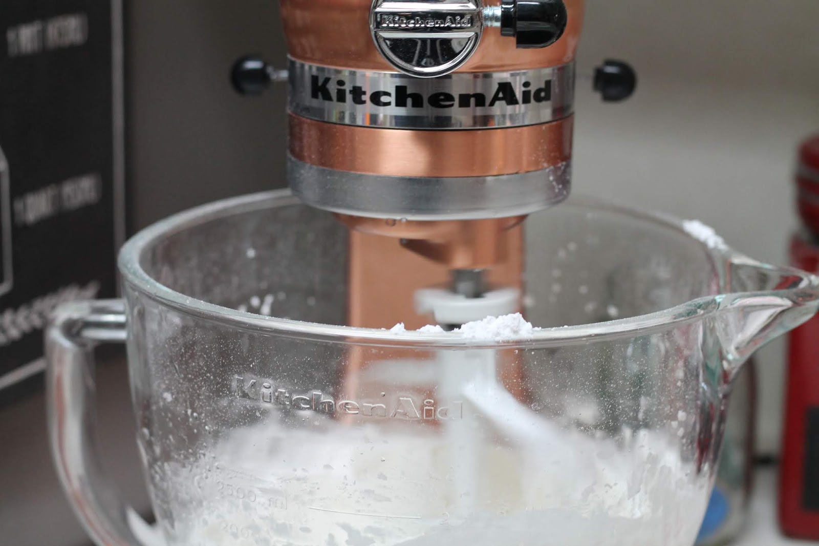 Receta para hacer royal icing con Polvo de Merengue — The Cookie Couture