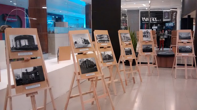 Shopping San Pelegrino sedia exposição dos alunos do La Salle Caxias