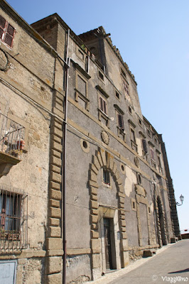 Parte del Palazzo Orsini di Bomarzo