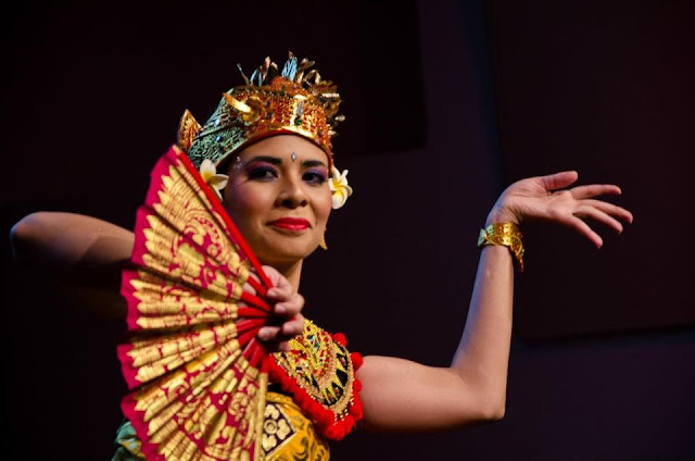 Pengertian Tari Tunggal Beserta Ciri Ciri dan 20+ Contoh