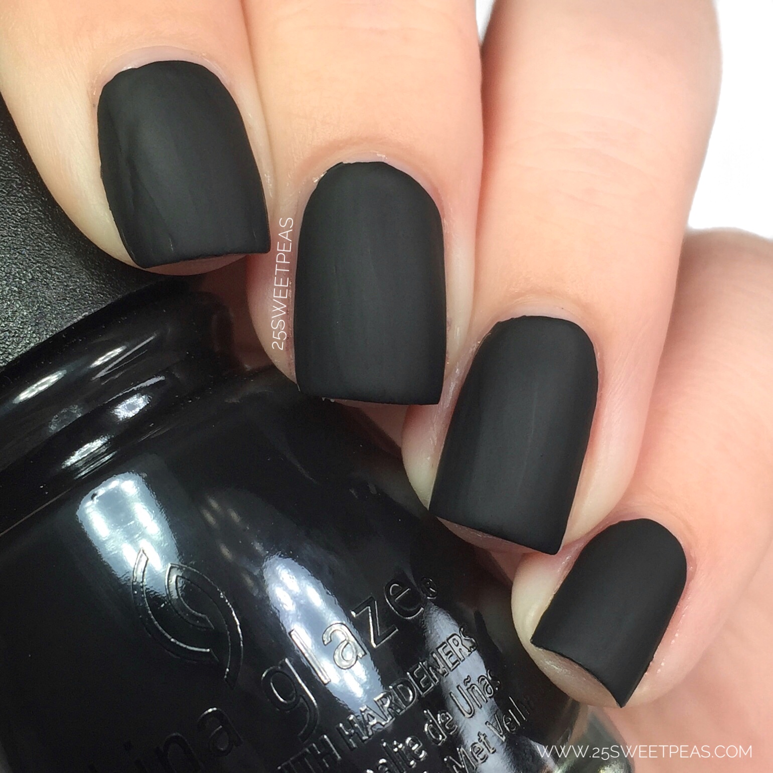 China Glaze Paint It Black Collection — 25 Sweetpeas