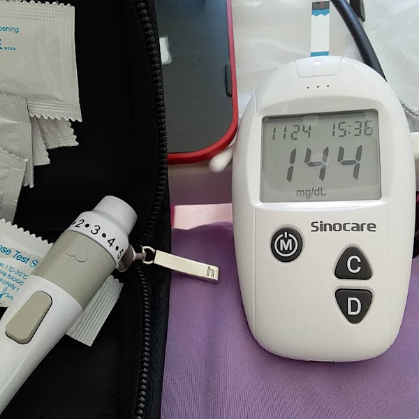 home testing kit glucometer results