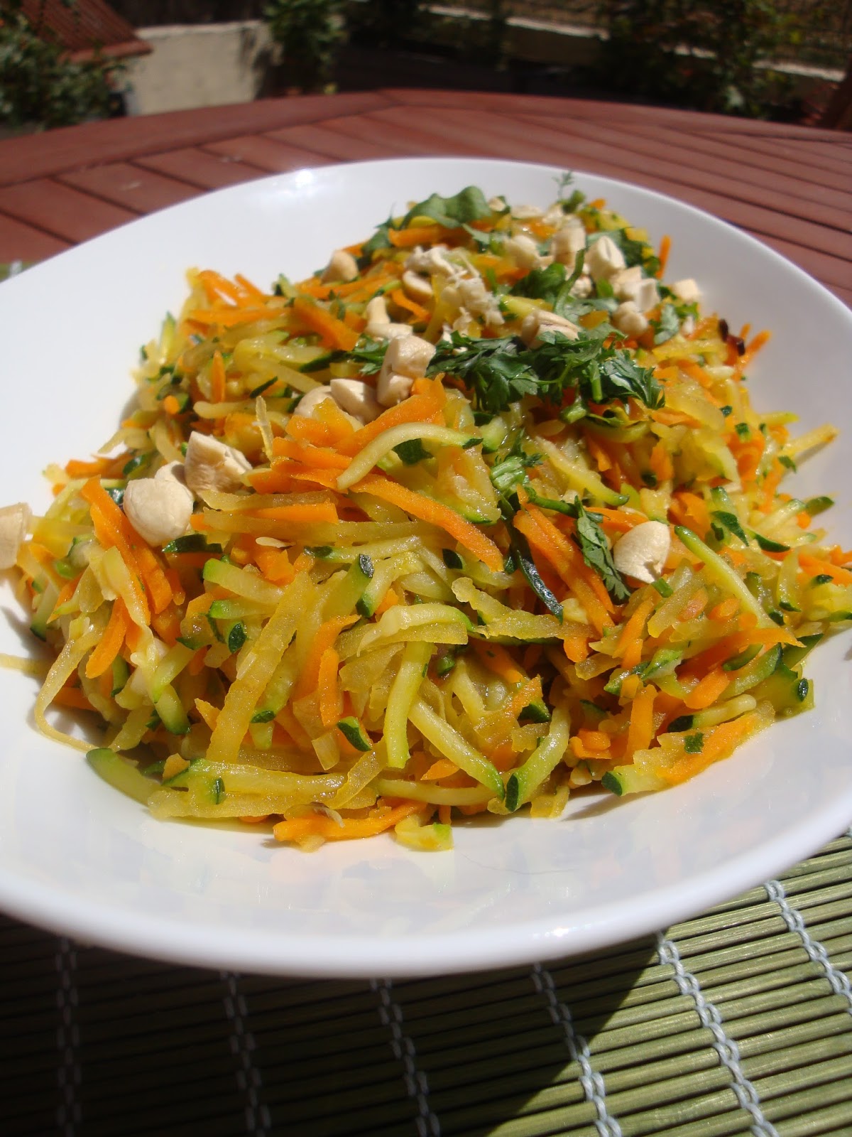 Julienne de légumes asiatique