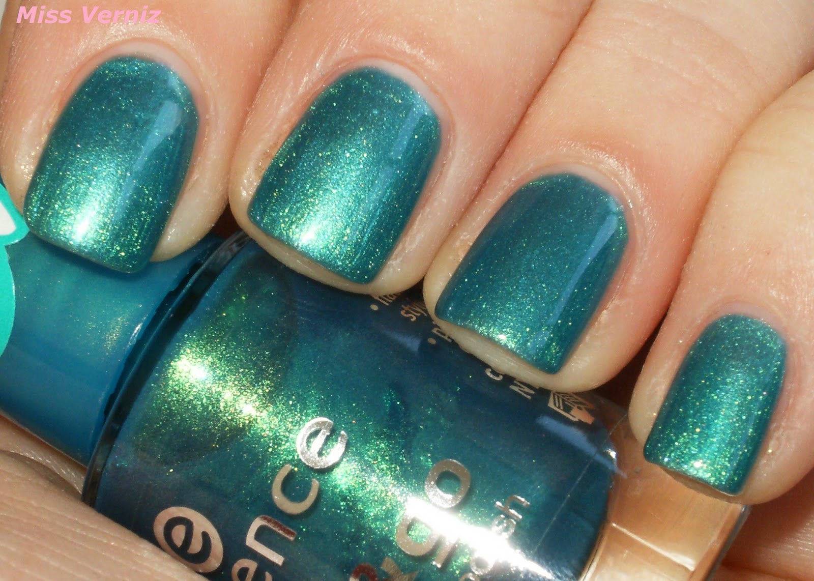 Ana_missverniz: Essence Colour&Go Numero 52 : Out of My Mind...!!!!