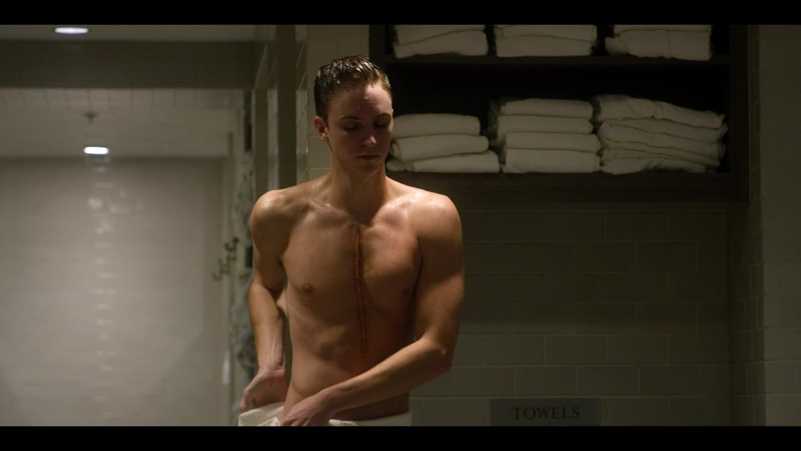 ausCAPS: Mark Duplass nude in Goliath 2-02 "Politics"