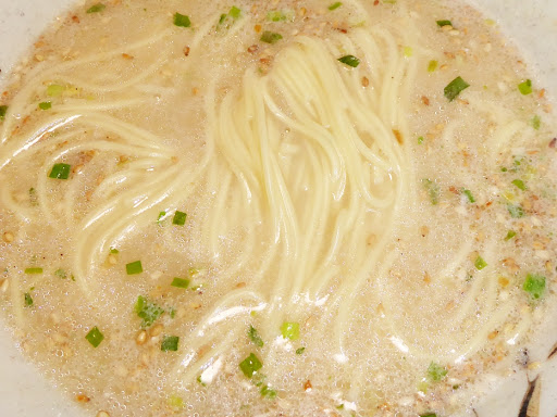 【味のマルタイ】九州発 博多とんこつラーメン 細めん仕上げ