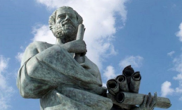 Pengertian Filsafat Adalah Menurut Para Ahli, CiriCiri