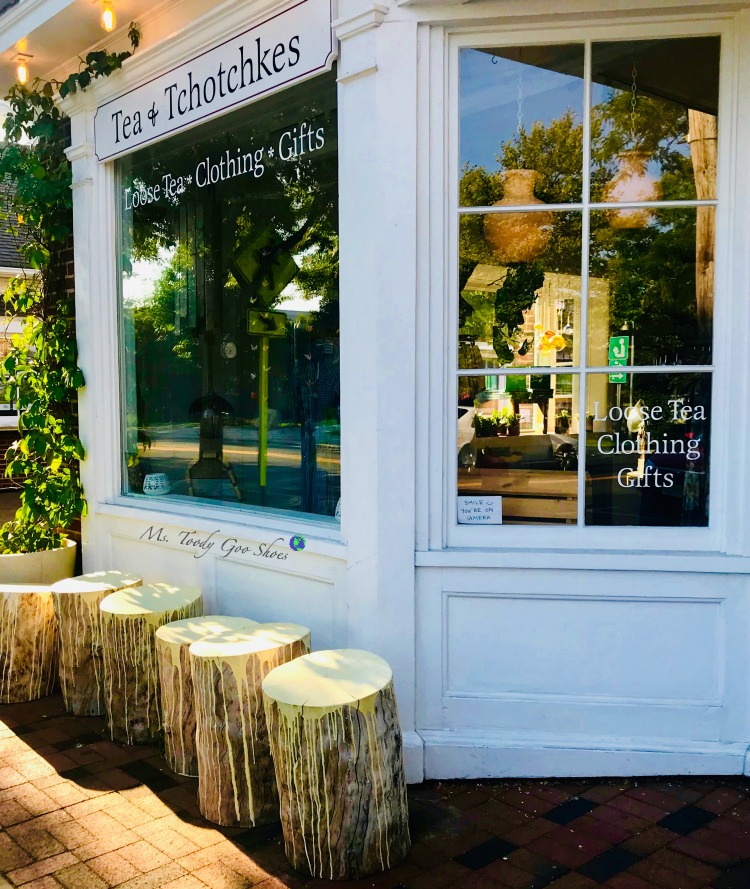 Greenport, NY, on Long Island's North Fork, is an idyllic village with picturesque marinas, upscale restaurants and unique shops. It's the perfect getaway. | Ms. Toody Goo Shoes #greenport #northfork