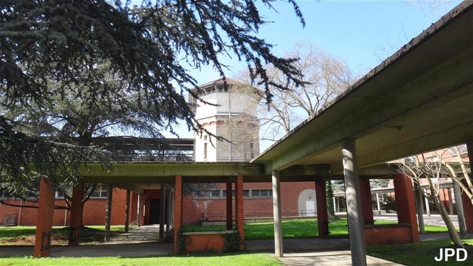202 Avenue Jean Jaurès 93330 Neuilly Sur Marne Paris-bise-art : Domaine de Ville-Evrard (4) - La ferme, la chapelle