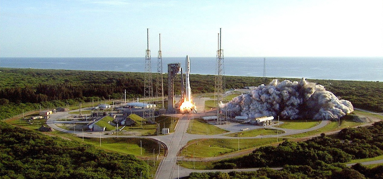 Atlas V taking off