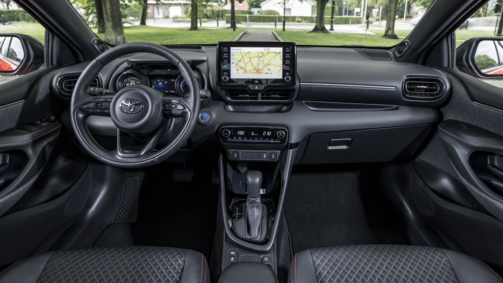 Toyota Yaris 2020 ra mắt châu Âu với kiểu dáng thể thao hơn