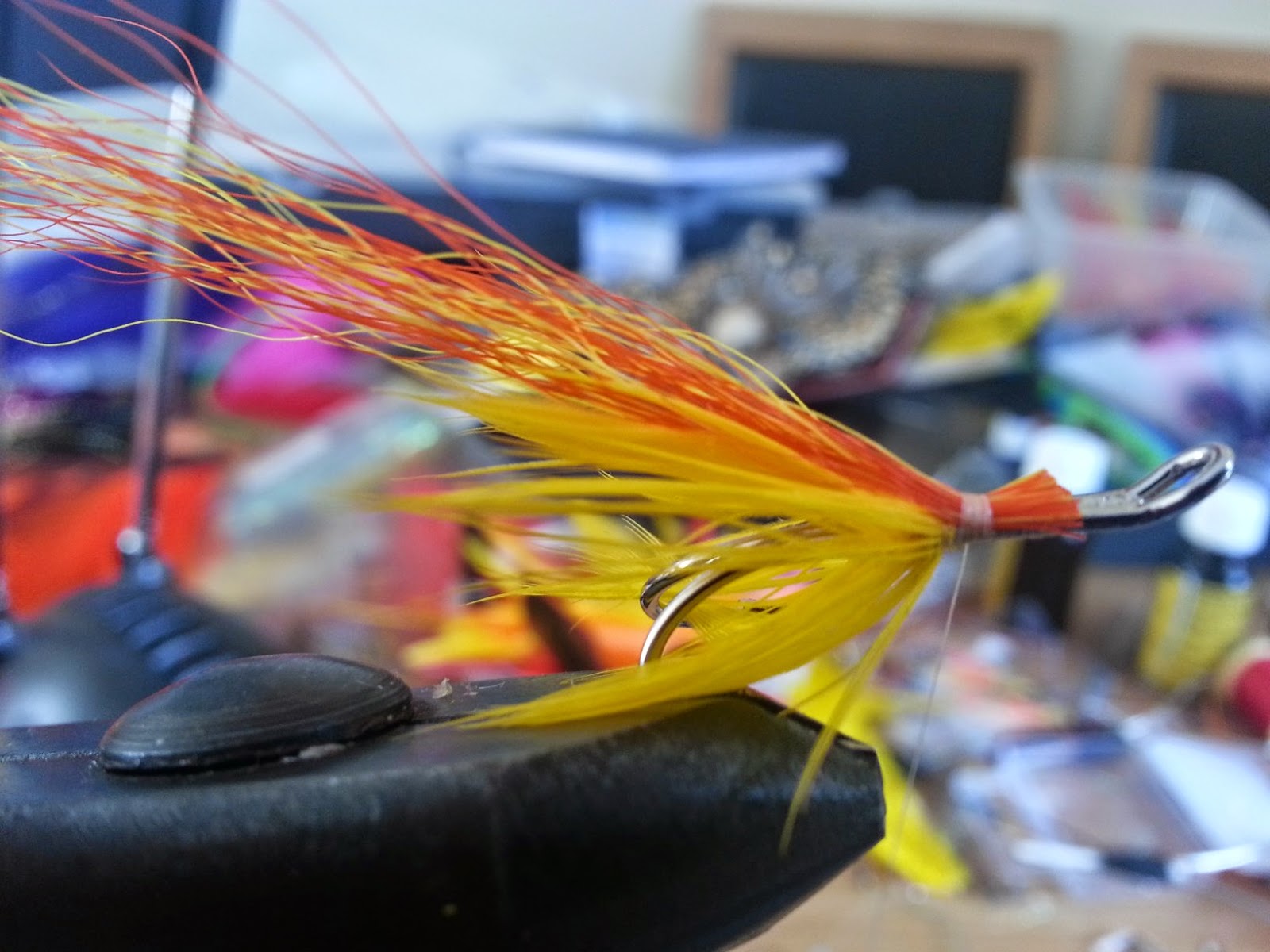 Salmon Fly How Do I Tie / How To Tie A Kinermony Killer Flamethrower