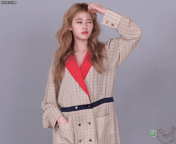 트와이스 화보찍는 사나