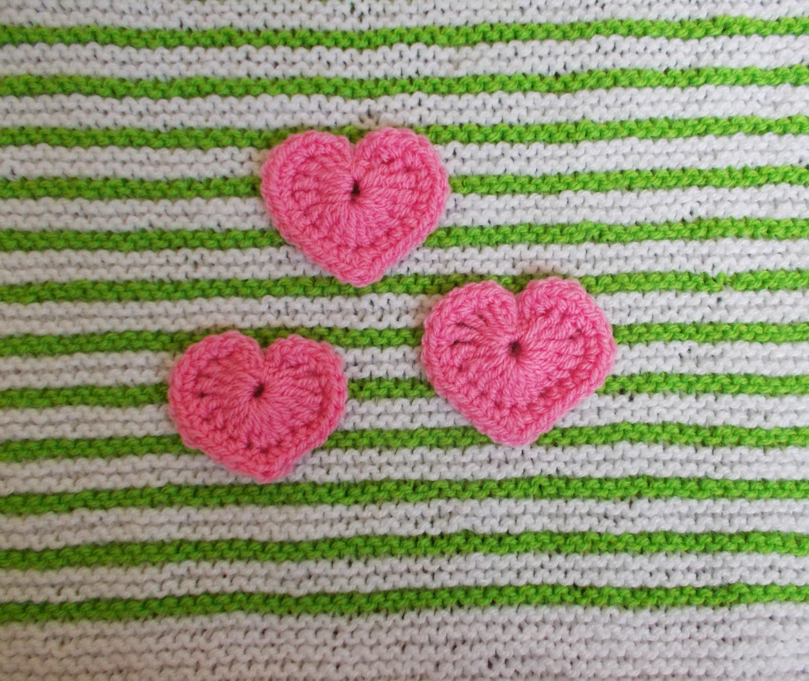 Marianna's Lazy Daisy Days Easy Garter Stitch Striped Baby Blanket