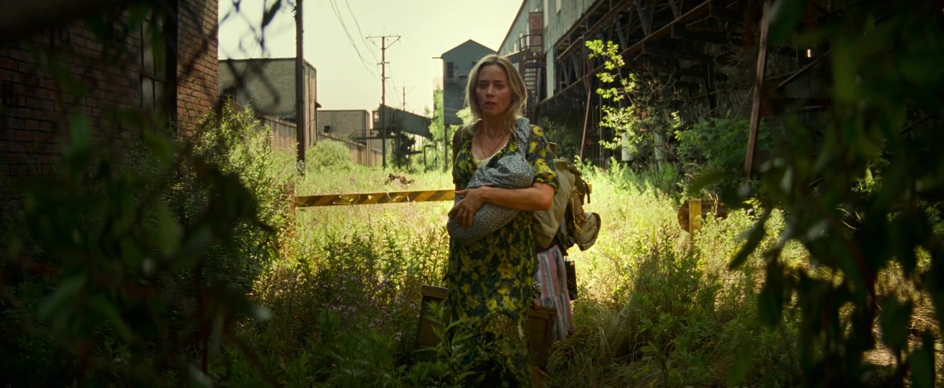 лофт the place партийный переулок. The place 2. тихое место часть 2 постер. фильм тихое место 1. фильм тихое место 1.