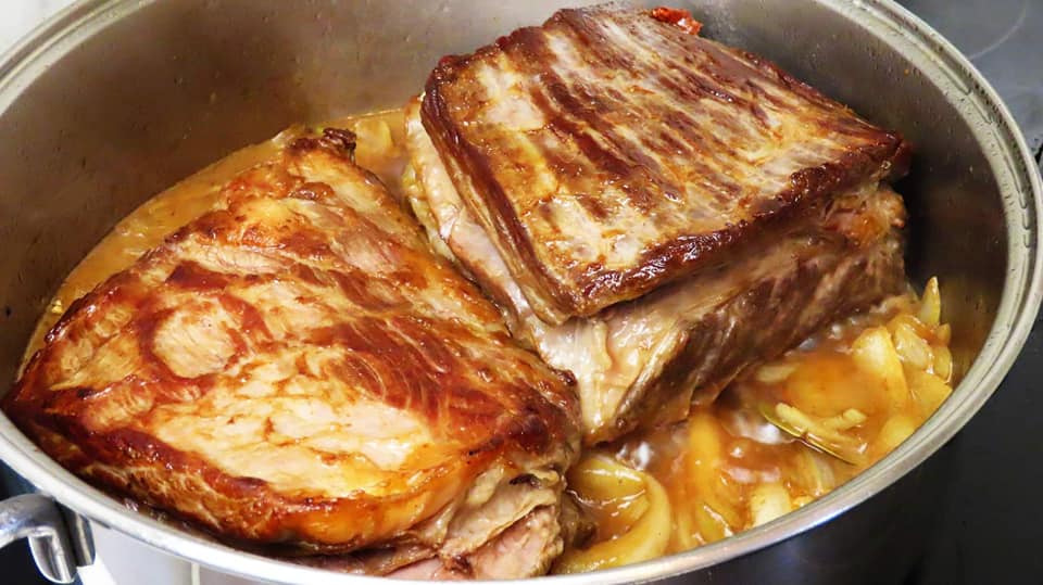 Juneći Flam u Pikantnom Umaku s Pivom Flank Steak Marinated in Beer Gravy