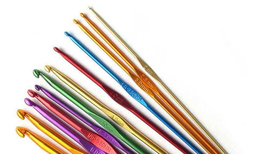 FashionDIYz Types of crochet needles and which one to use