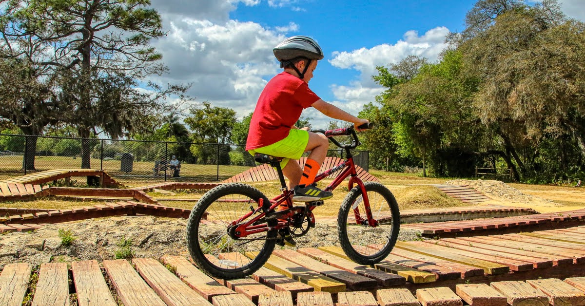 5 Bike Safety Tips for Kids and Families Plus, Where to Bike in New