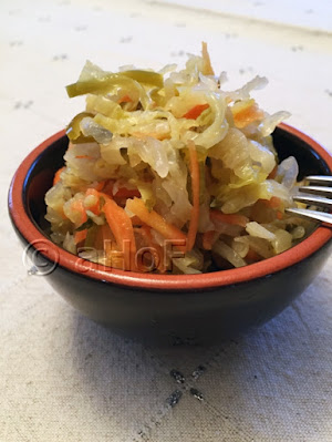 Fermented Curtido, fermenting, process, cabbage, carrot, onion