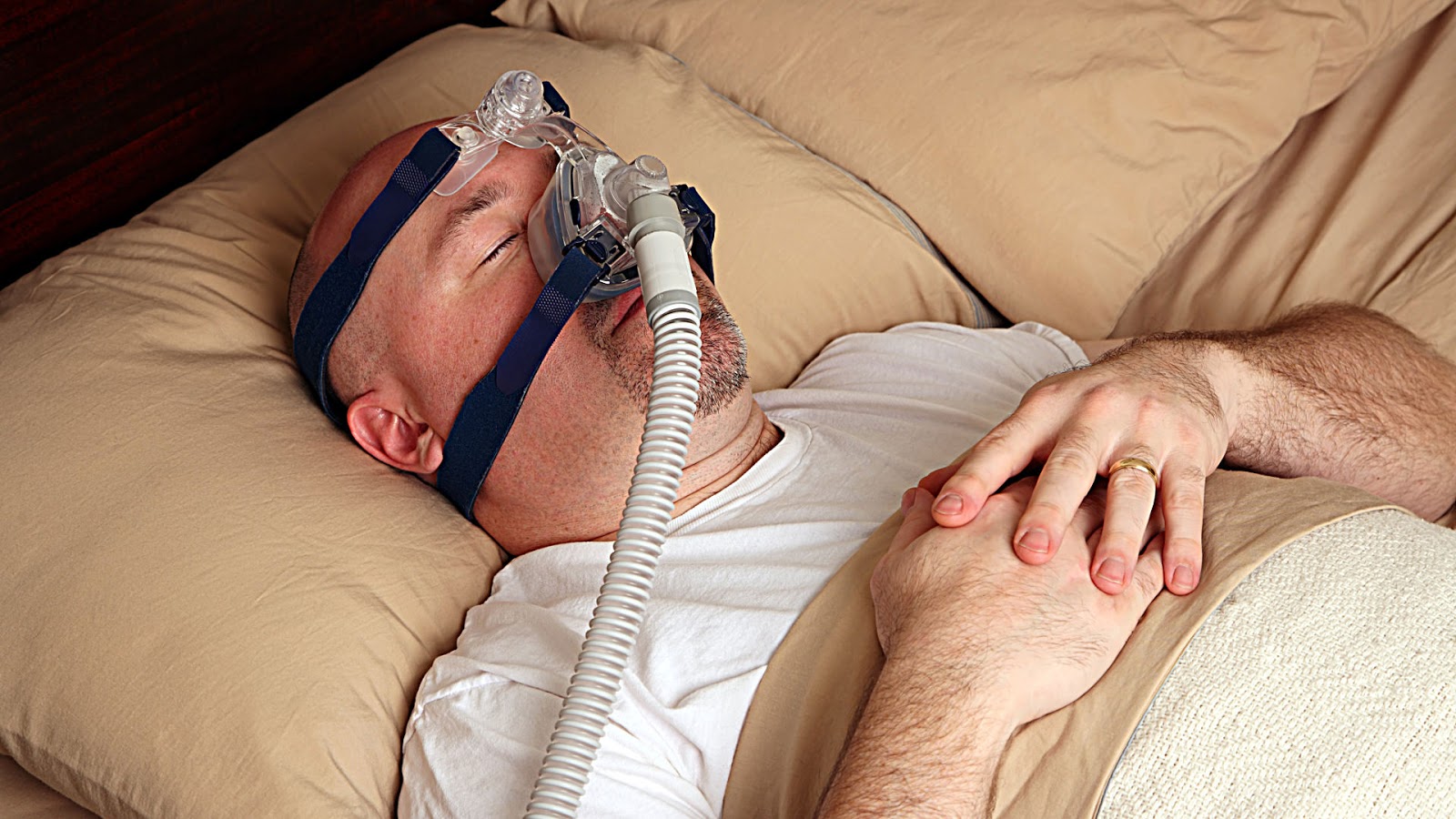 Аппарат срар терапии. Разное альцфикс повязка на челюсть (антихрап). Сипап терапия от храпа. Сипап и бипап терапия. Cpap аппарат храп.