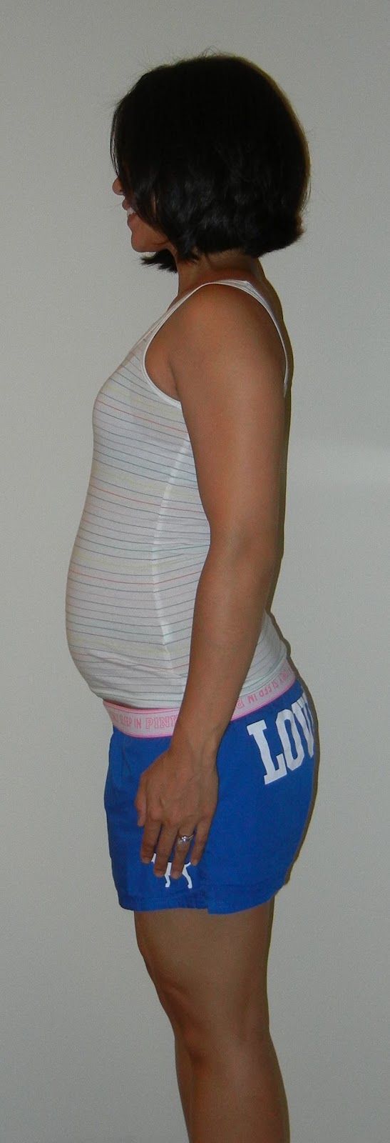 I Love Noah Baby Bump Week 19