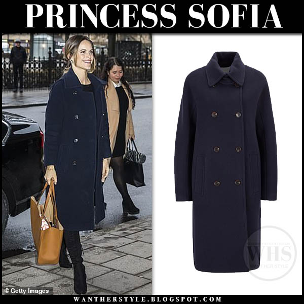 Princess Sofia in navy coat and black boots in Stockholm on November 27