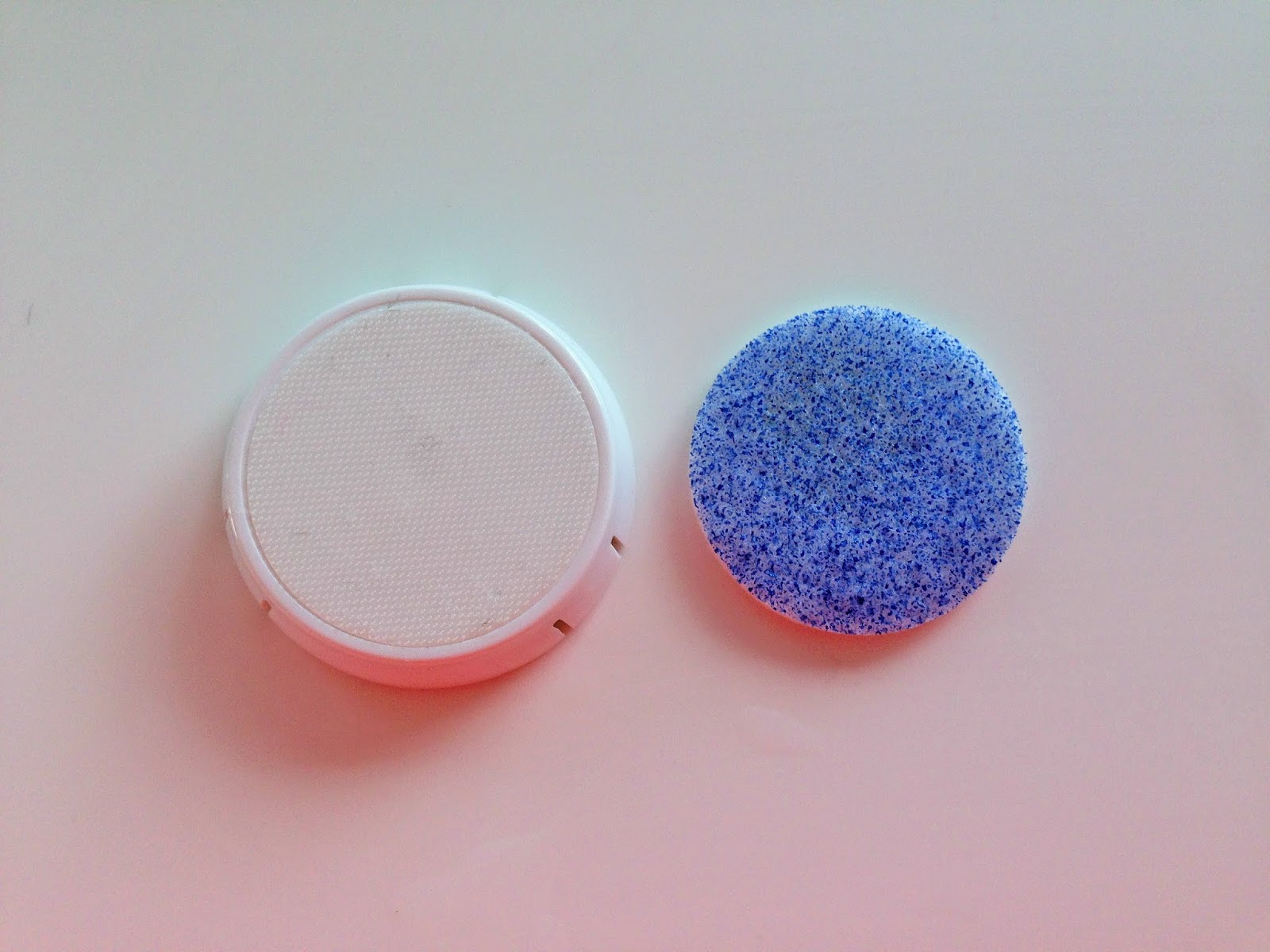 BlondeTeaParty Neutrogena Microdermabrasion System