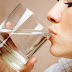 8 Hal Menakjubkan yang Terjadi Ketika Minum Air Putih Sesaat Setelah Bangun Saat Perut Masih Kosong