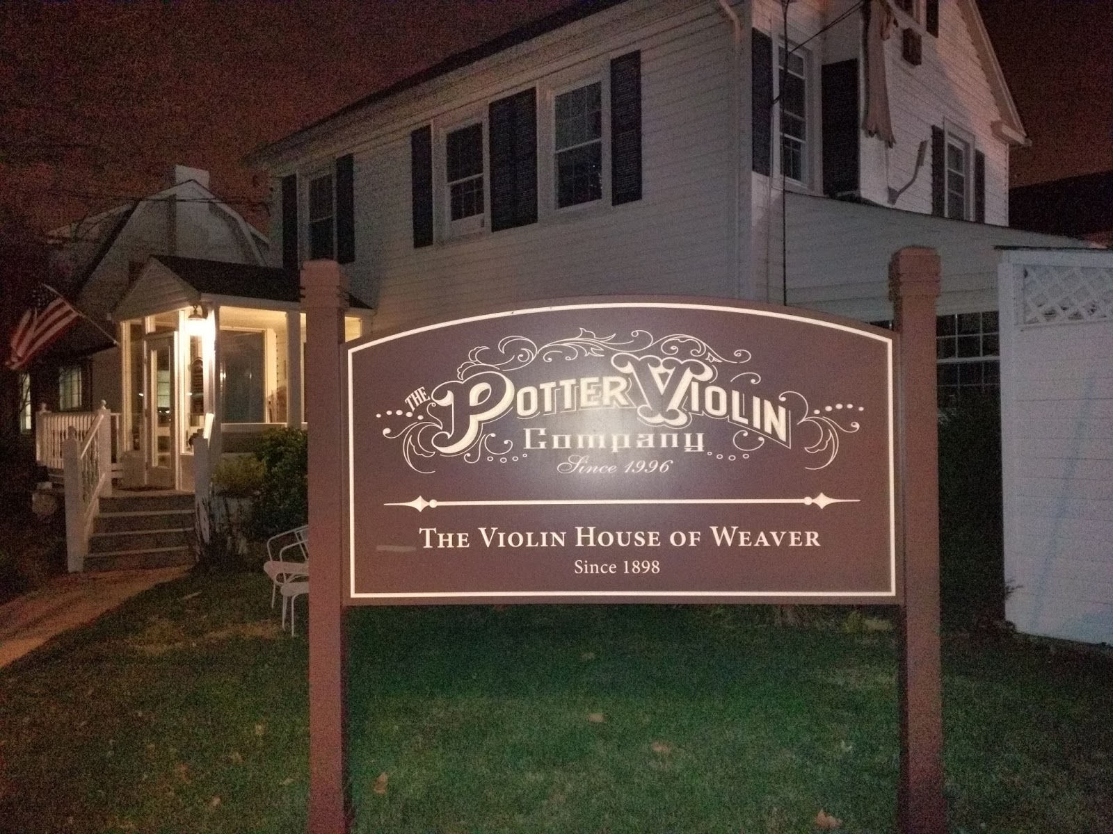 Robert Dyer Bethesda Row B.F. Saul acquires Violin House of Weaver